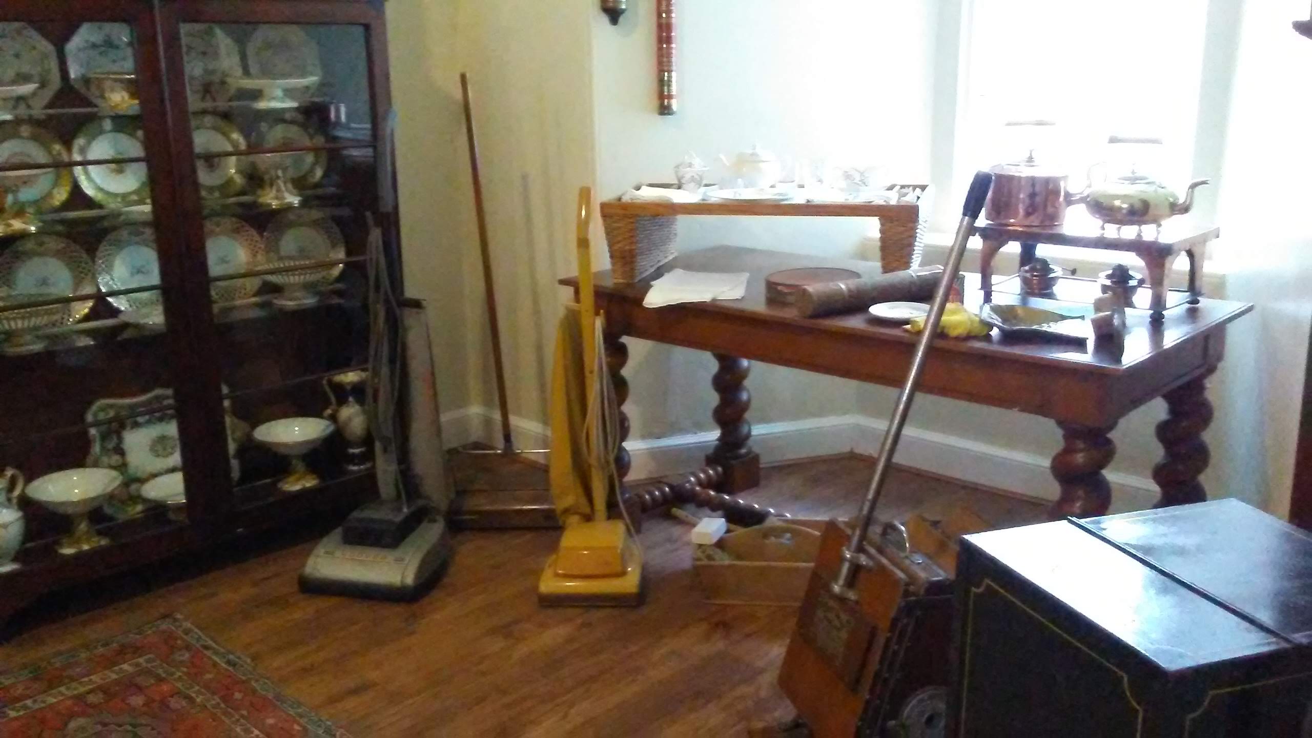 dunrobin-castle-servants-room-2